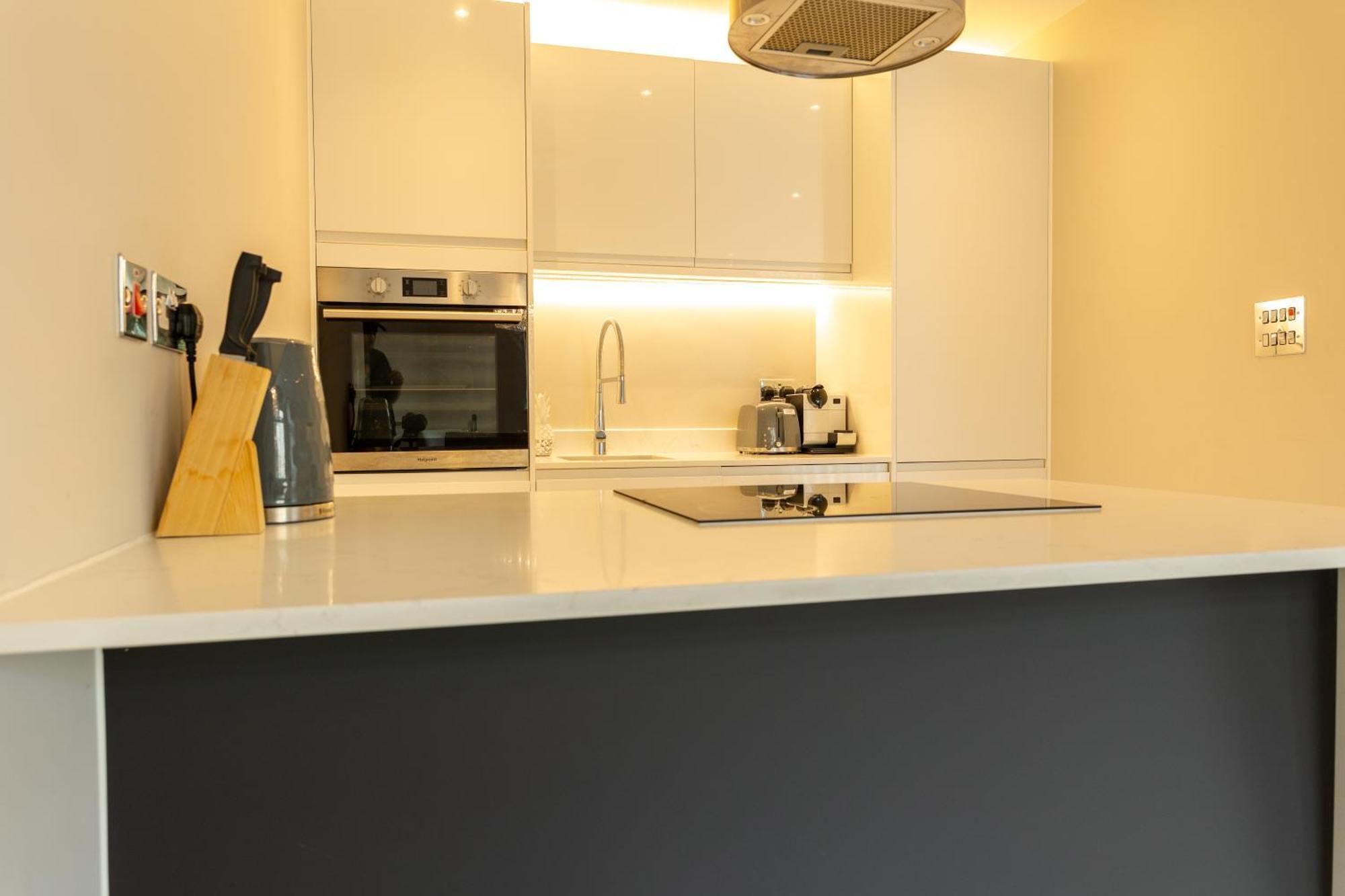 Exclusive Cardiff City Centre Apartment エクステリア 写真