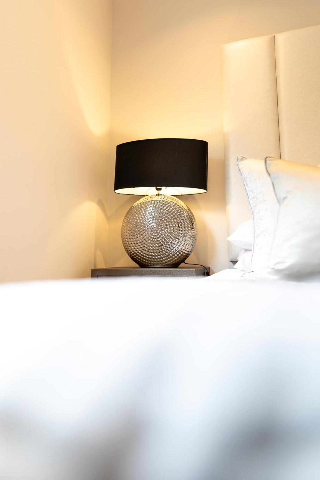 Exclusive Cardiff City Centre Apartment エクステリア 写真