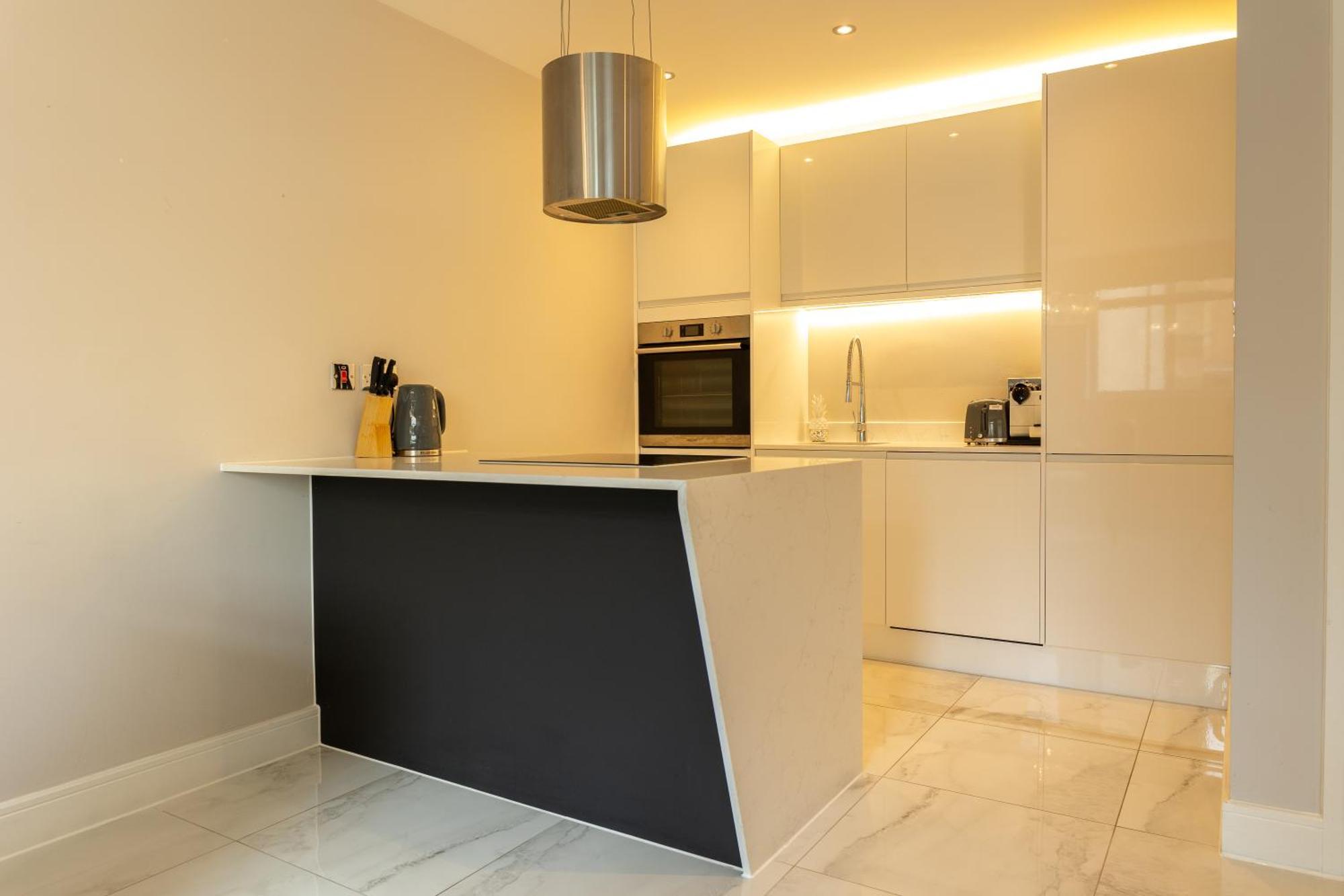 Exclusive Cardiff City Centre Apartment エクステリア 写真