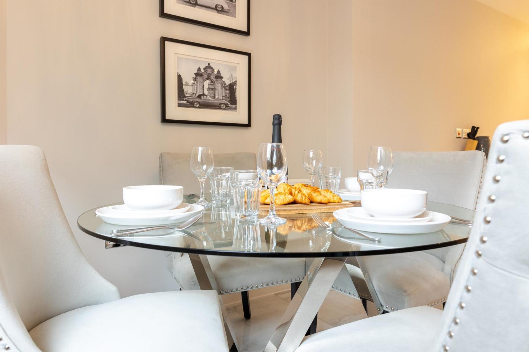 Exclusive Cardiff City Centre Apartment エクステリア 写真